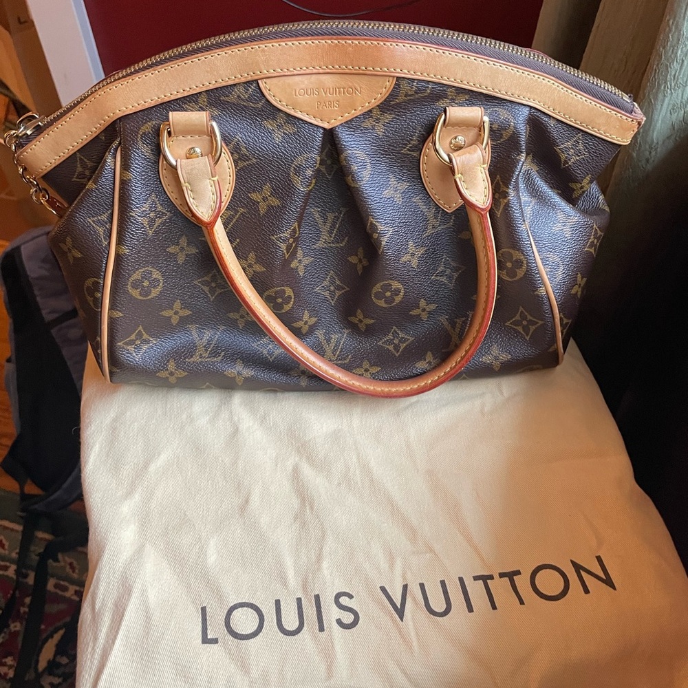 Louis Vuitton top handle bag, very good condition